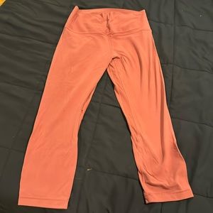 Lululemon size 8 coral cropped leggings- align